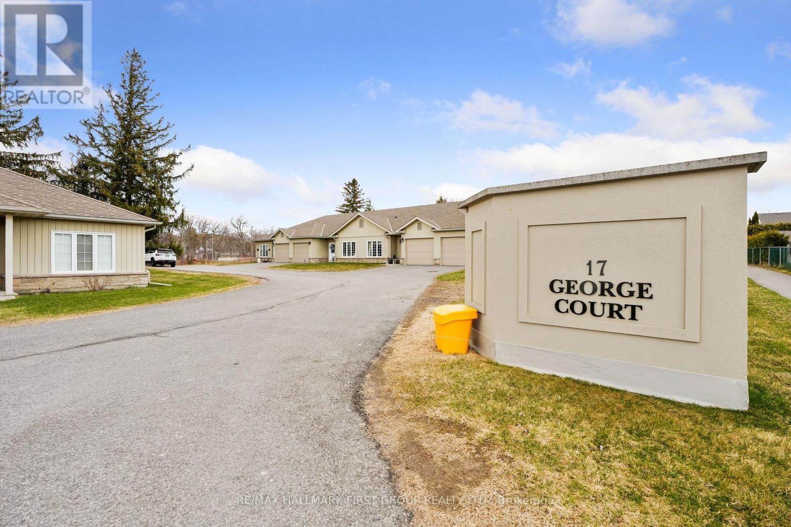 202 - 17 GEORGE COURT Image 2