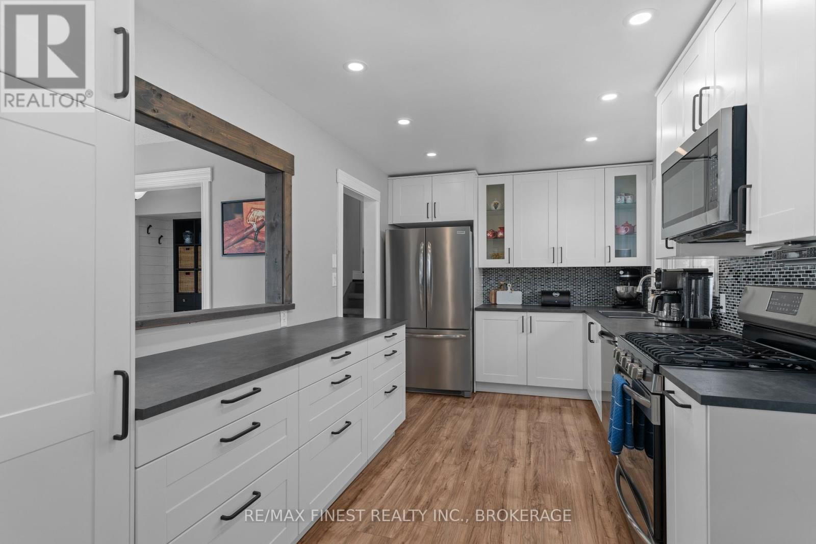 668 STATION ROAD Image 13