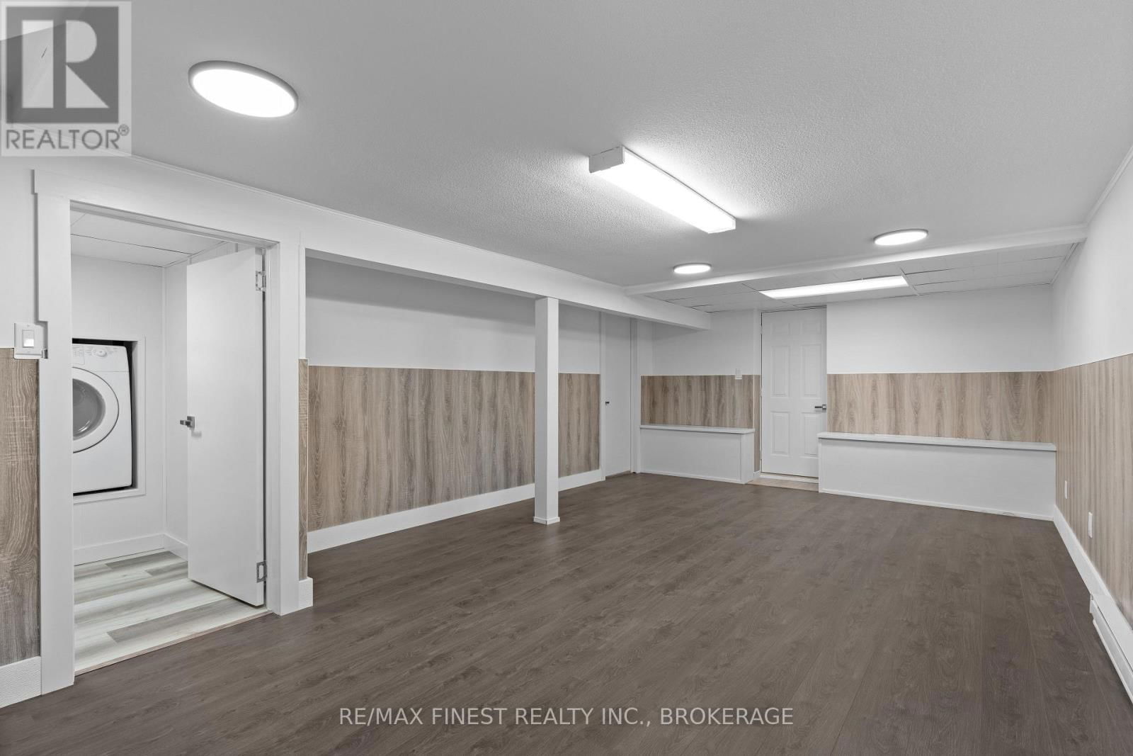 668 STATION ROAD Image 34