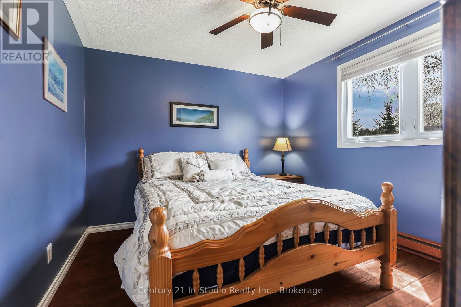 72234 LAKESHORE DRIVE Image 14
