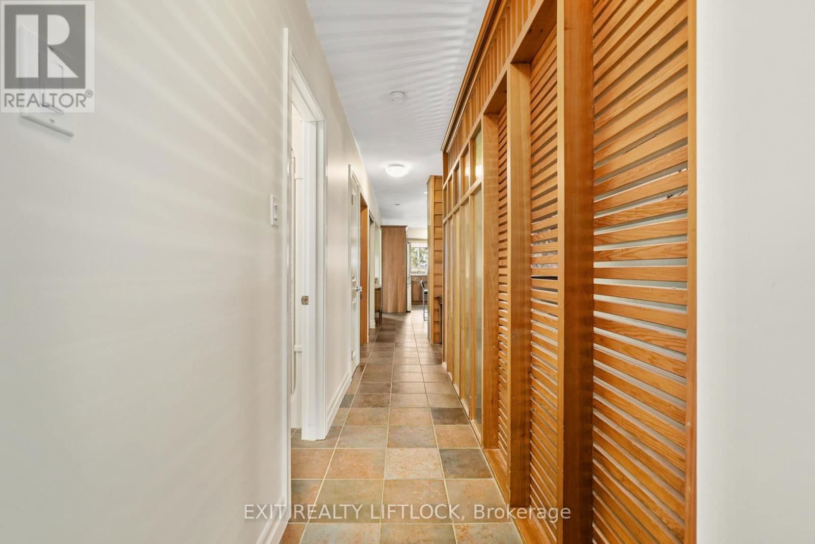 78 EDGEWOOD ROAD Image 31