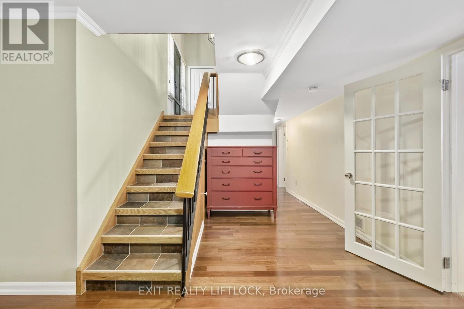 78 EDGEWOOD ROAD Image 32