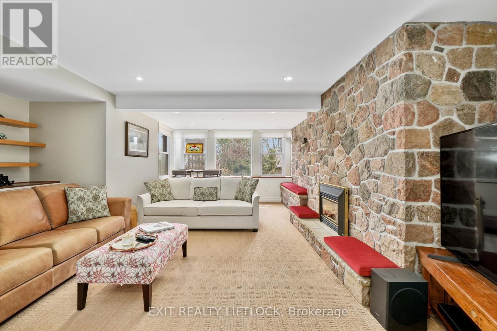 78 EDGEWOOD ROAD Image 34