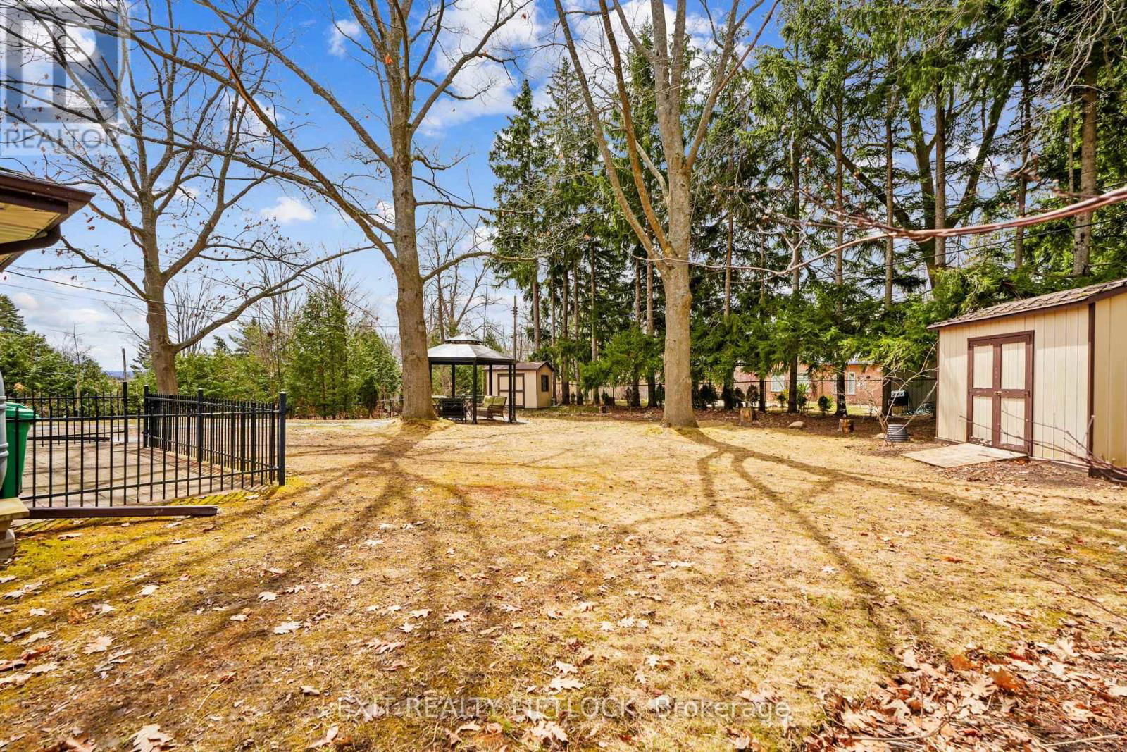 78 EDGEWOOD ROAD Image 43
