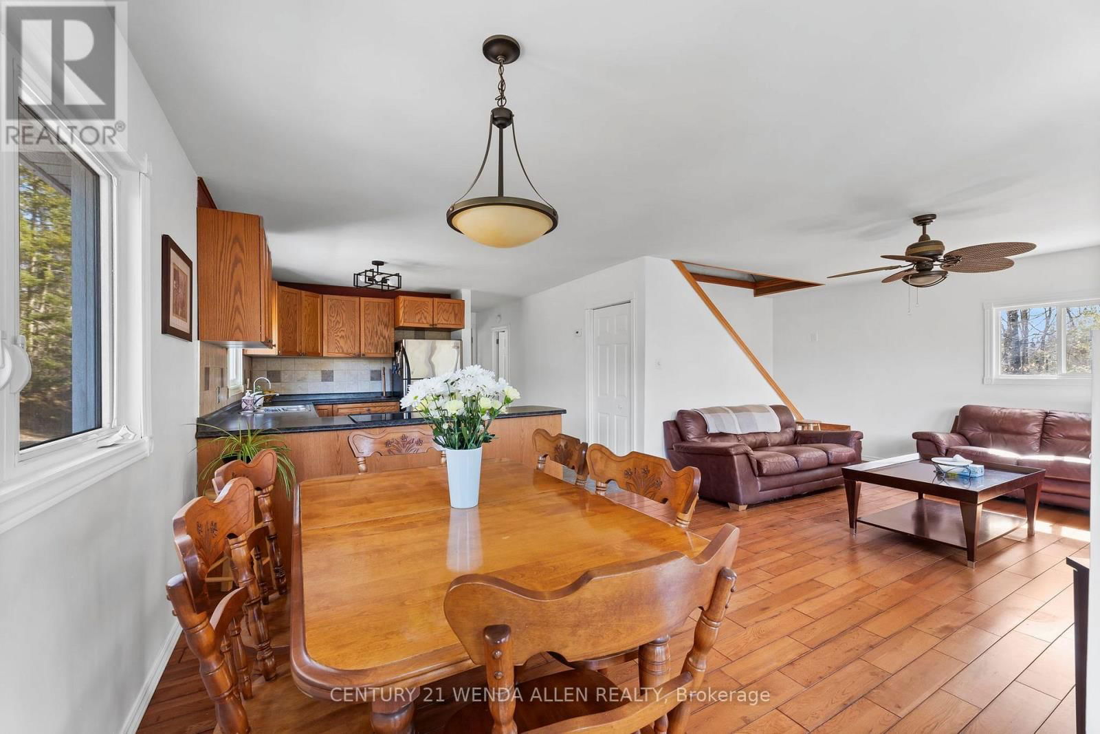 34C BENTLEY LAKE PLACE Image 18