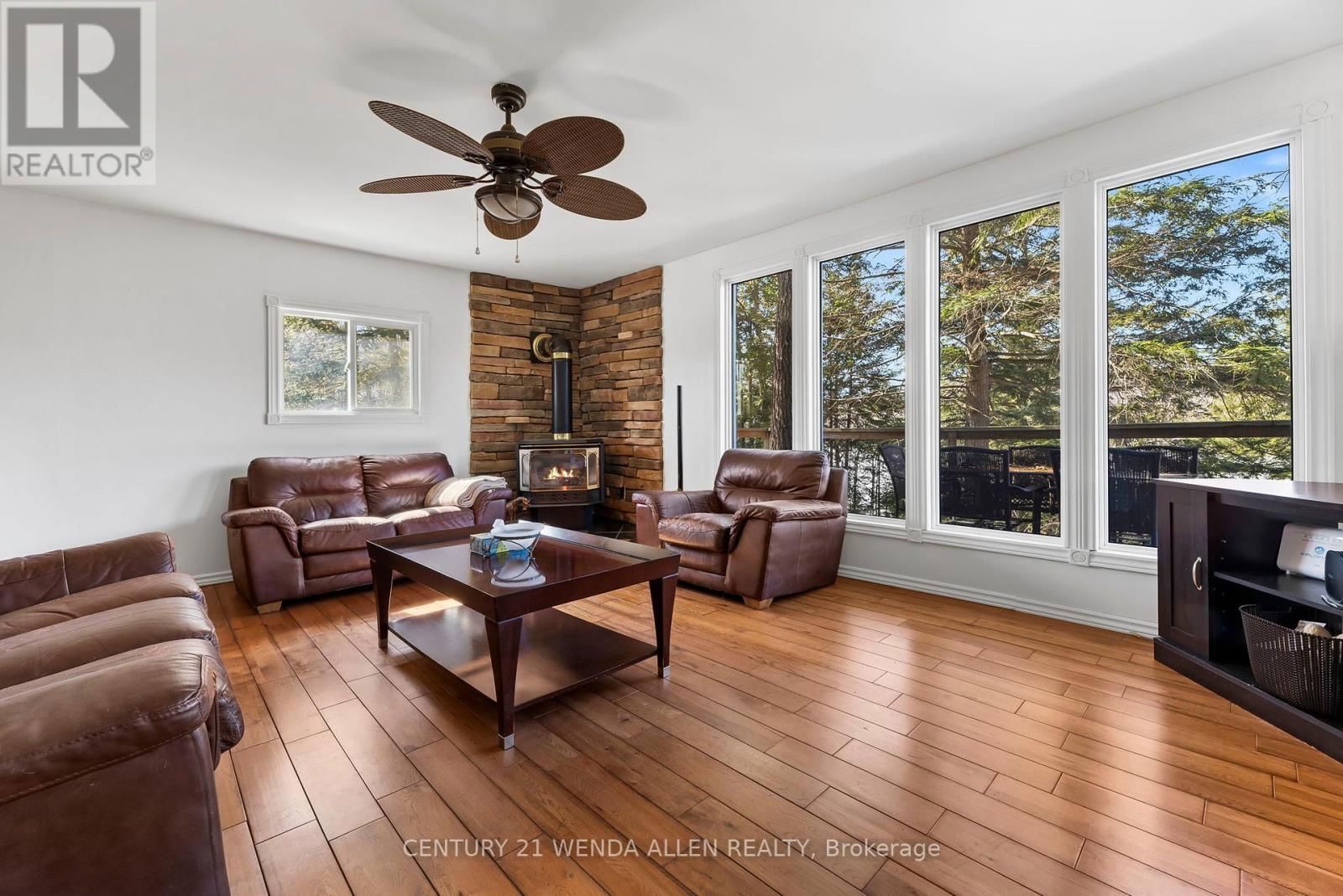 34C BENTLEY LAKE PLACE Image 20