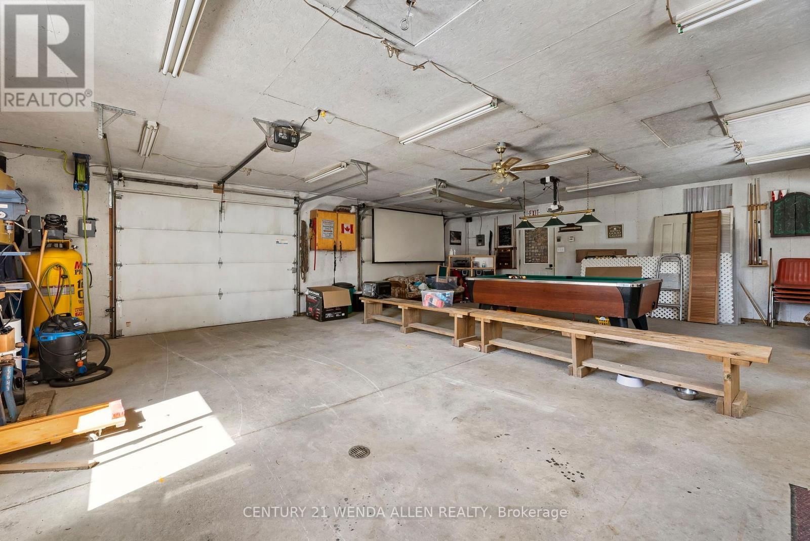 34C BENTLEY LAKE PLACE Image 31
