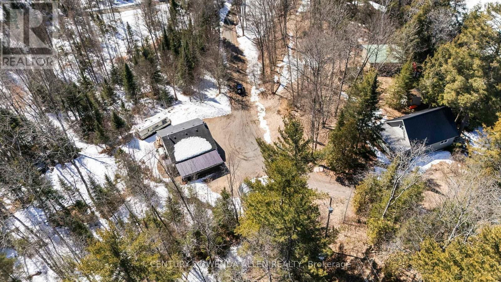 34C BENTLEY LAKE PLACE Image 35
