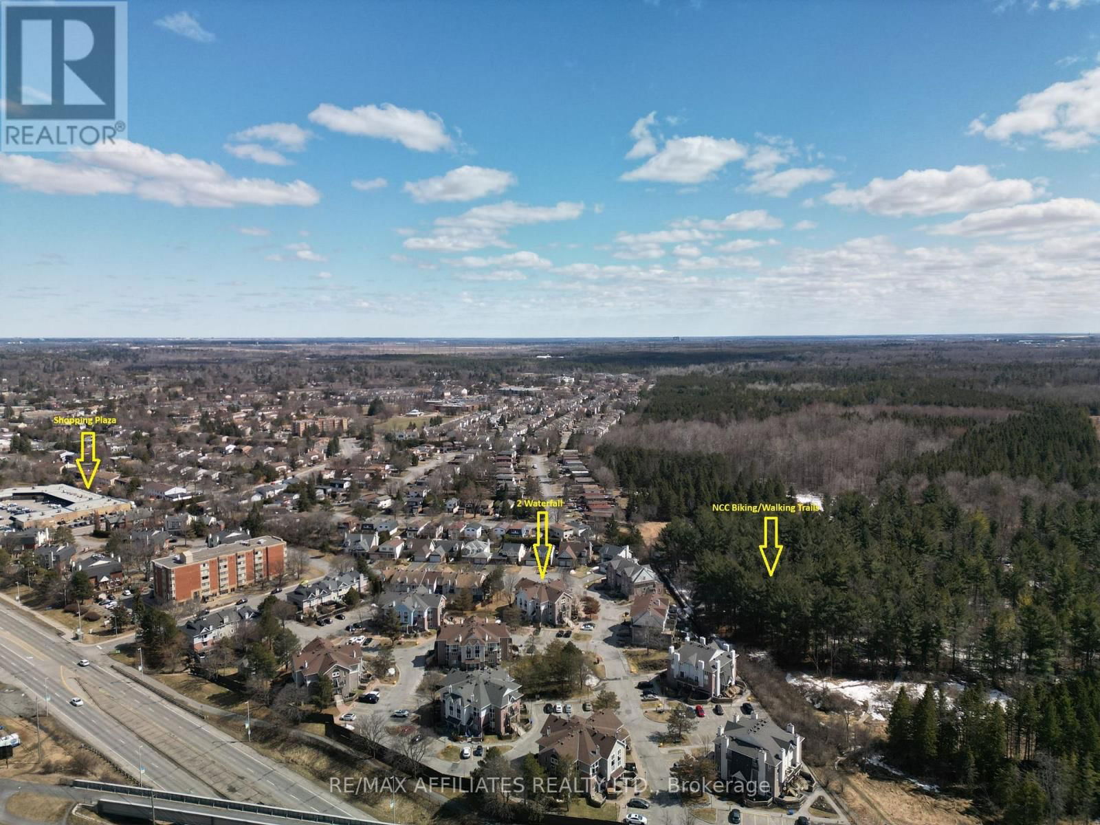 2 - 2 WATERFALL LANE Image 31