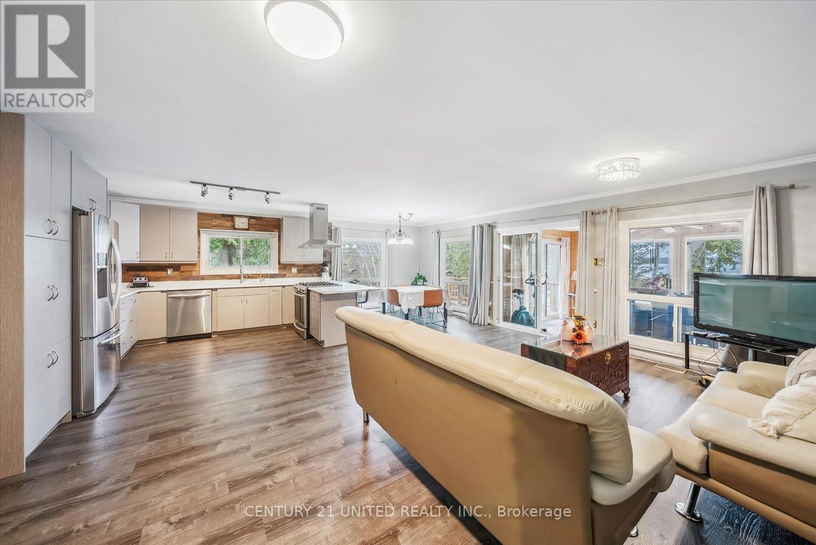 52 BIRCH POINT DRIVE Image 8