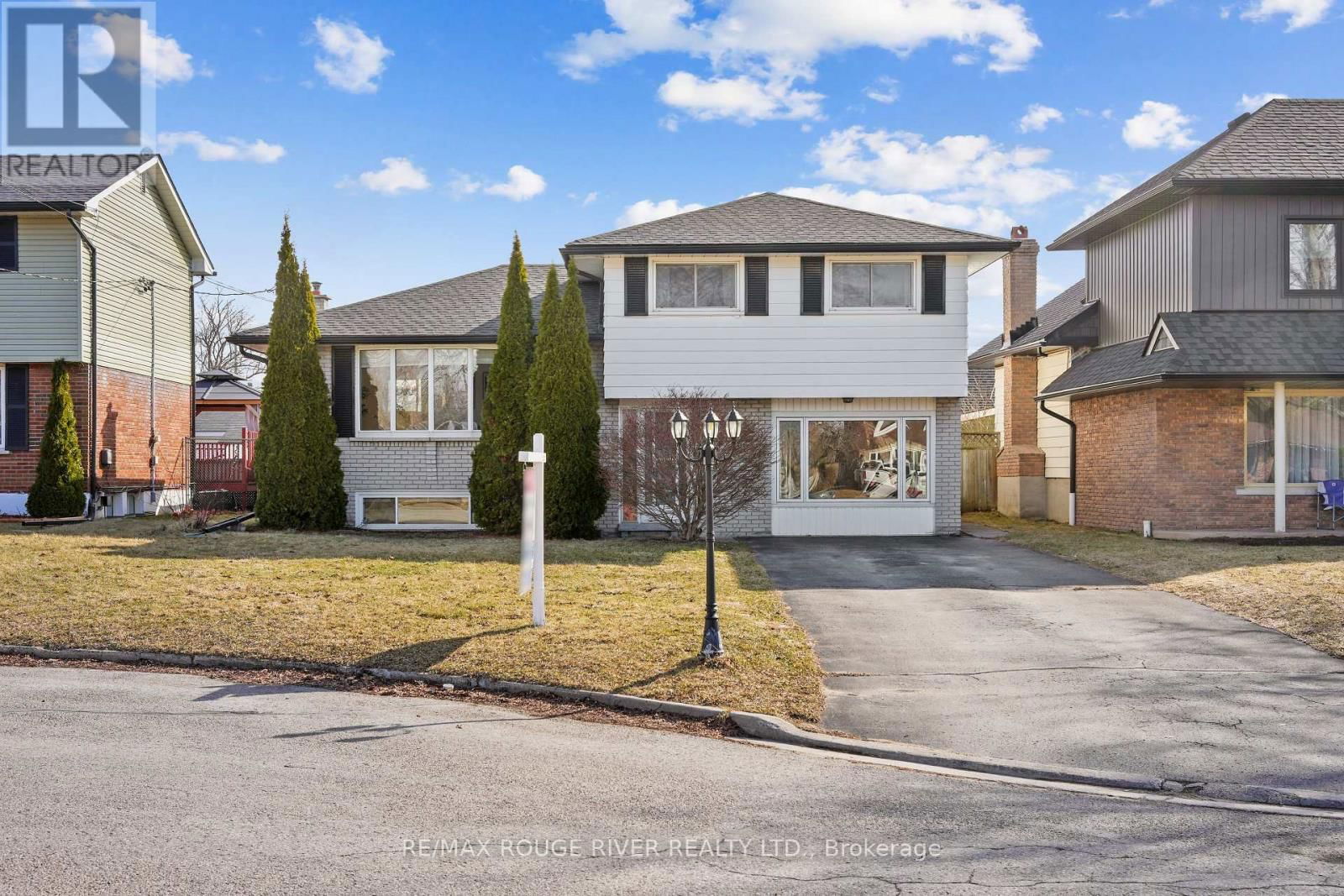 624 BAYFIELD COURT Image 1