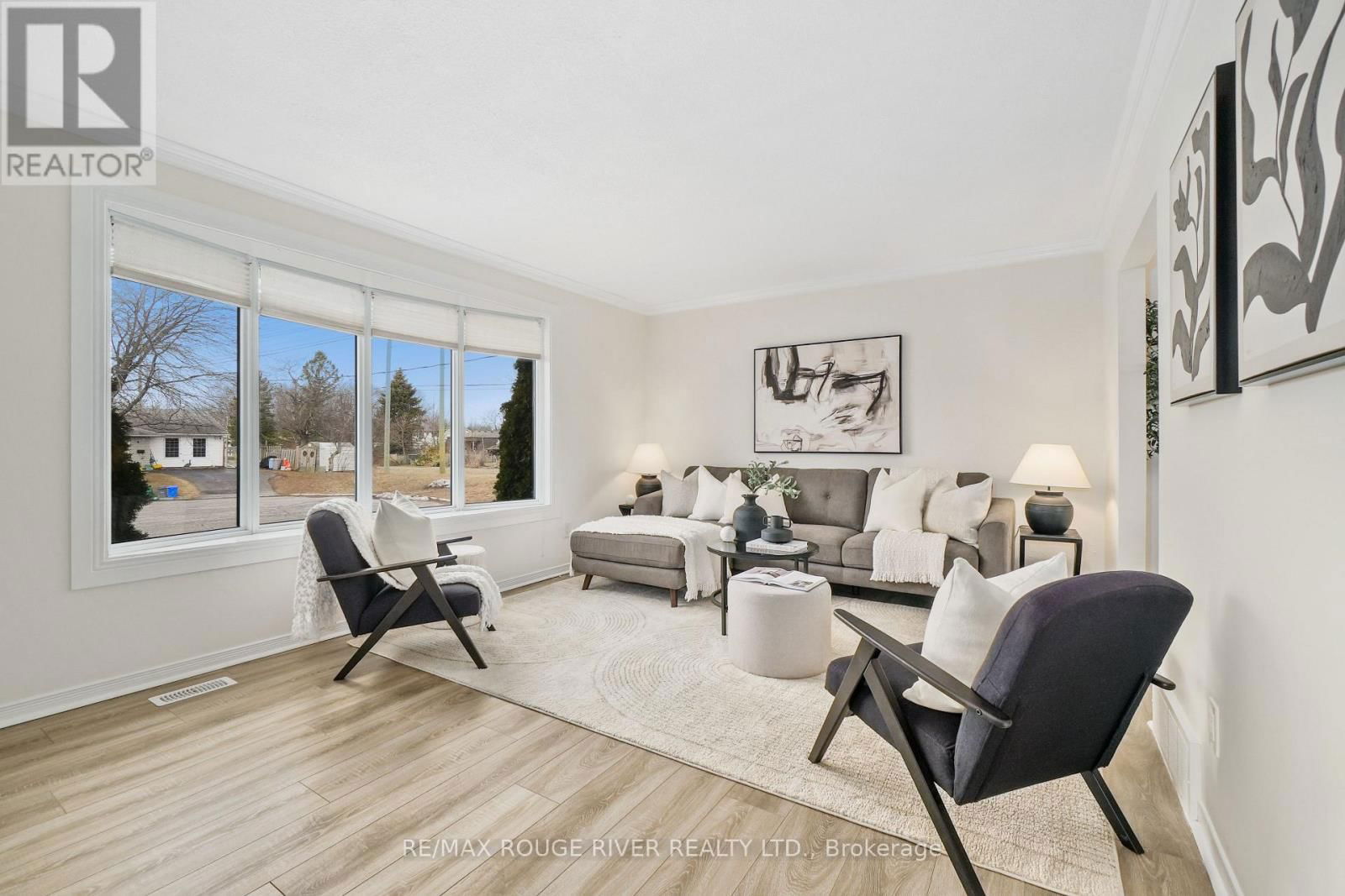 624 BAYFIELD COURT Image 7