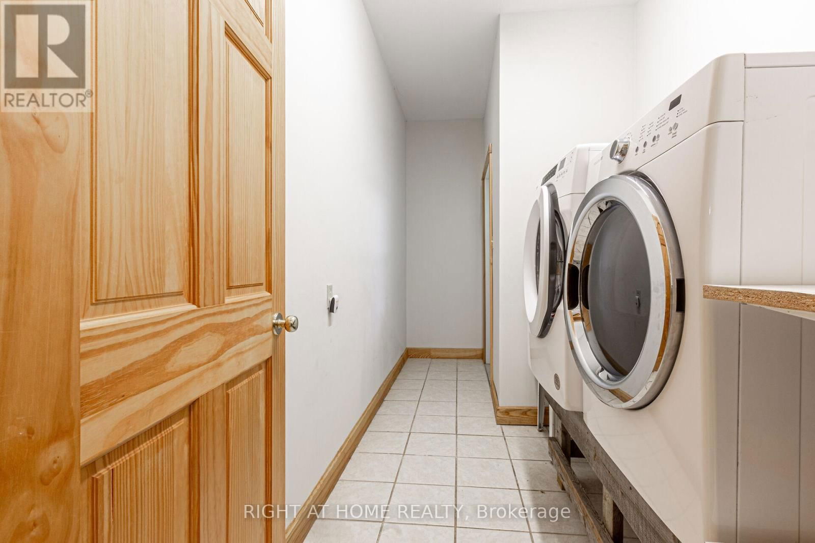 146 OKE DRIVE Image 15