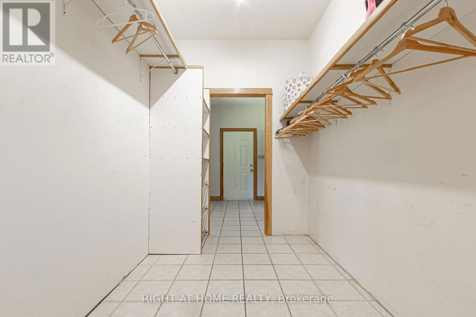 146 OKE DRIVE Image 18