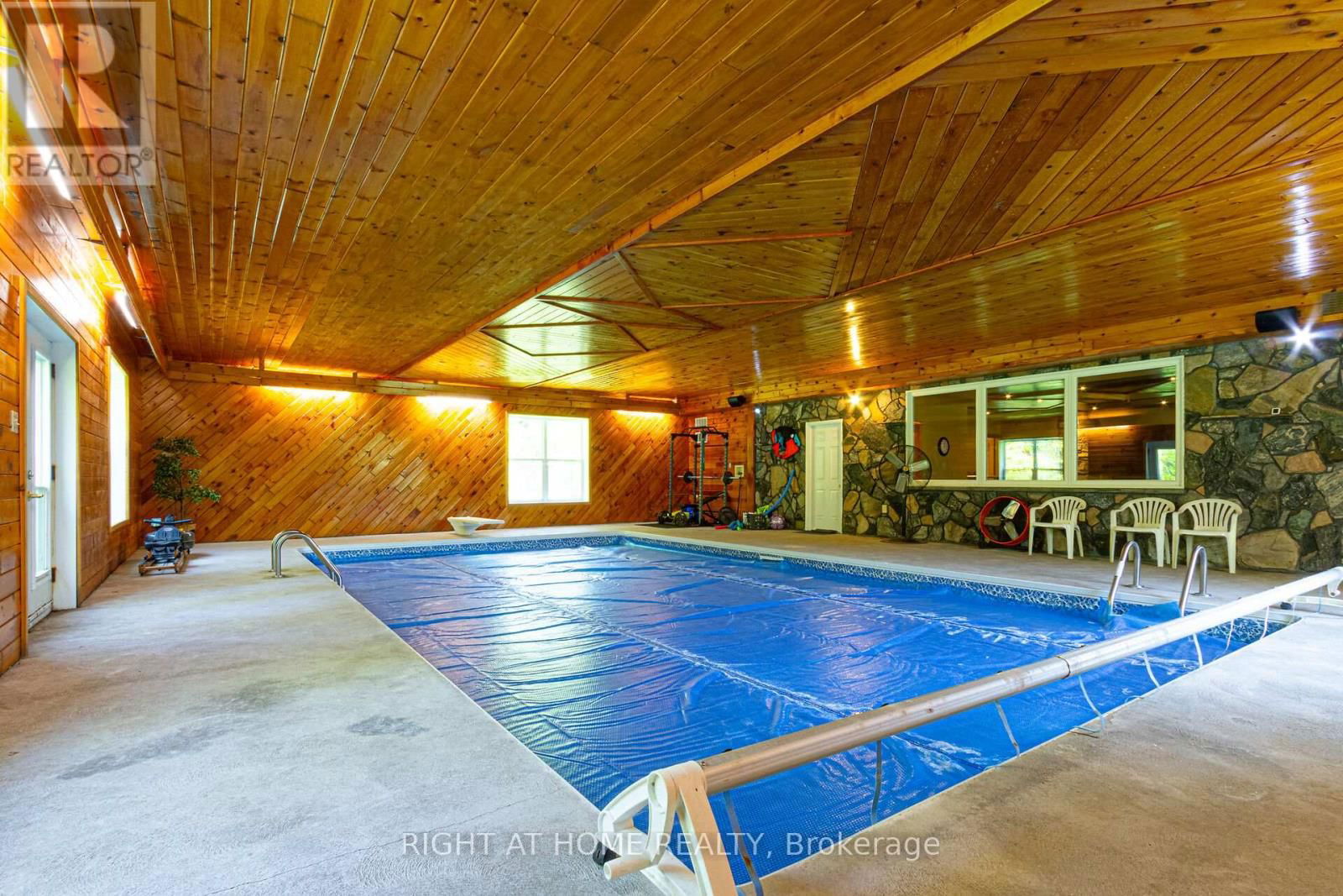 146 OKE DRIVE Image 33