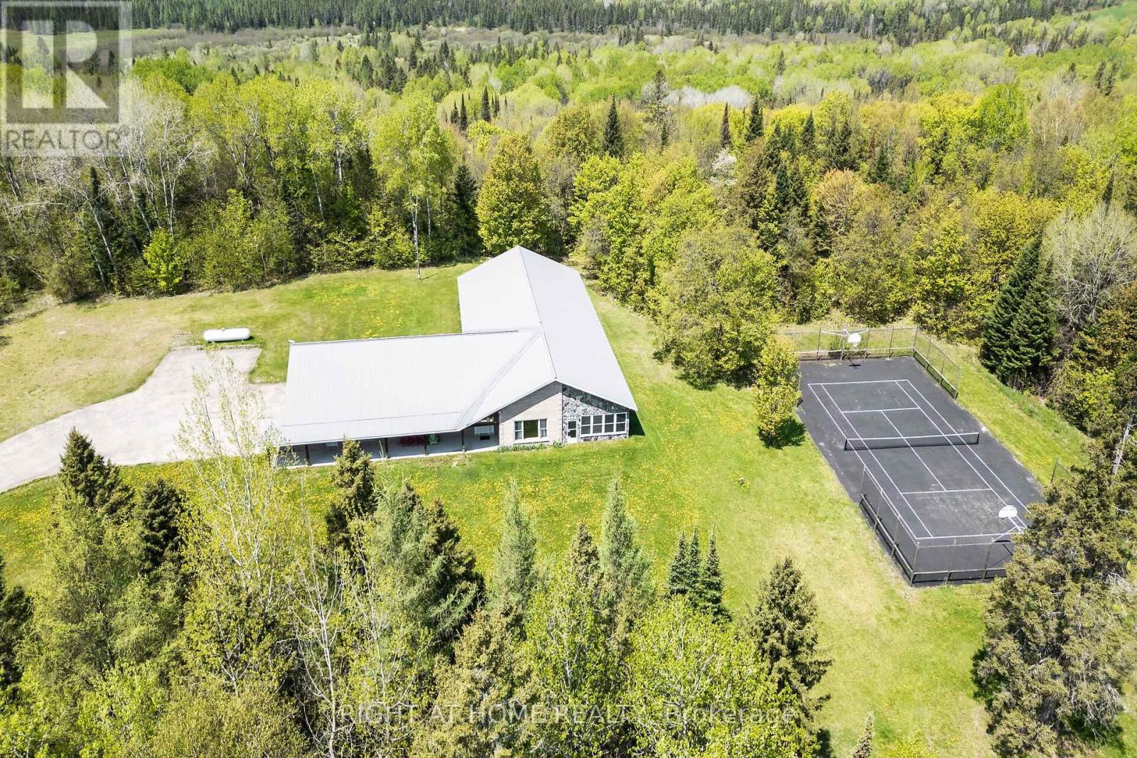 146 OKE DRIVE Image 34