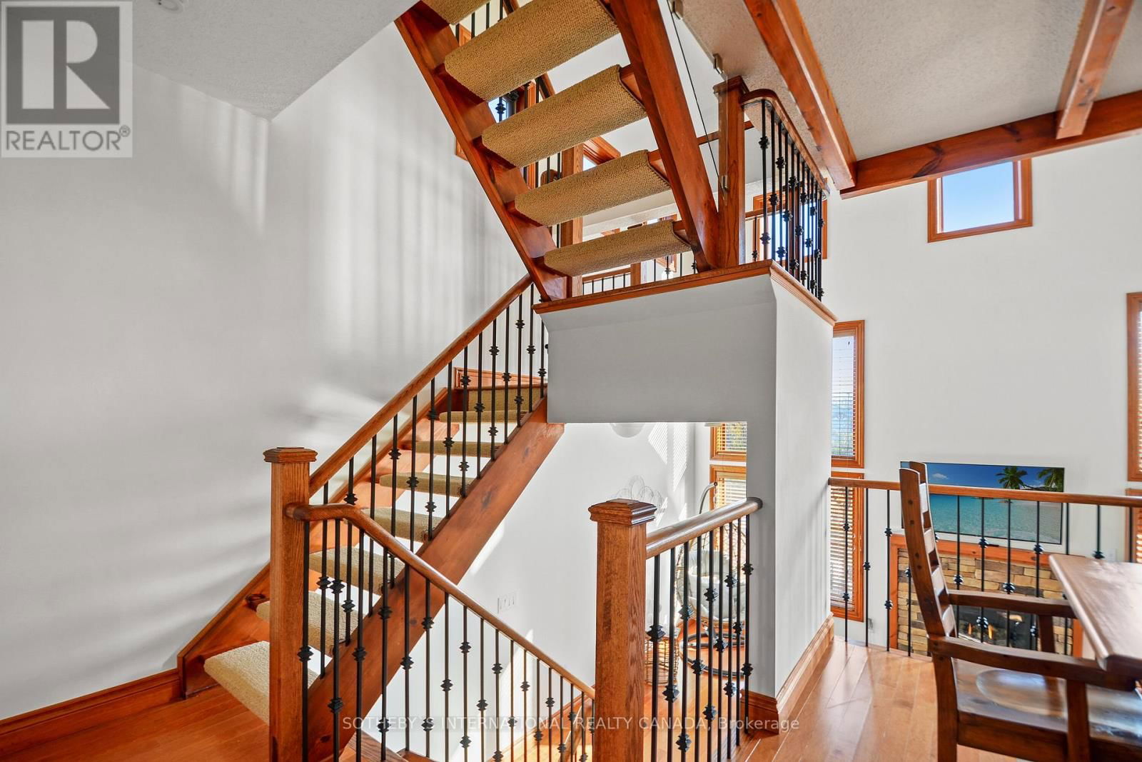 32 - 214 BLUESKI GEORGE CRESCENT Image 10