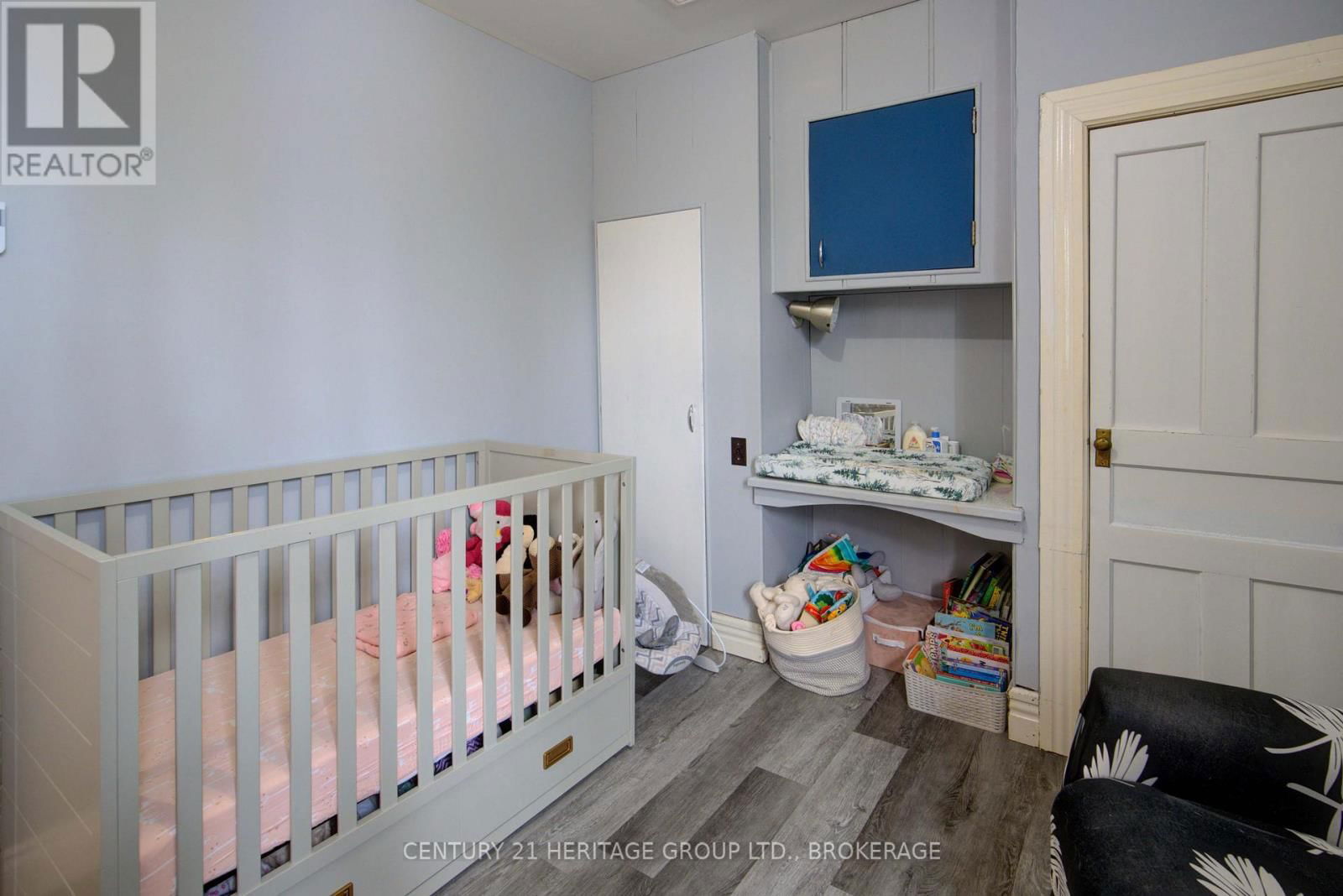 4503 PORTLAND AVENUE Image 15