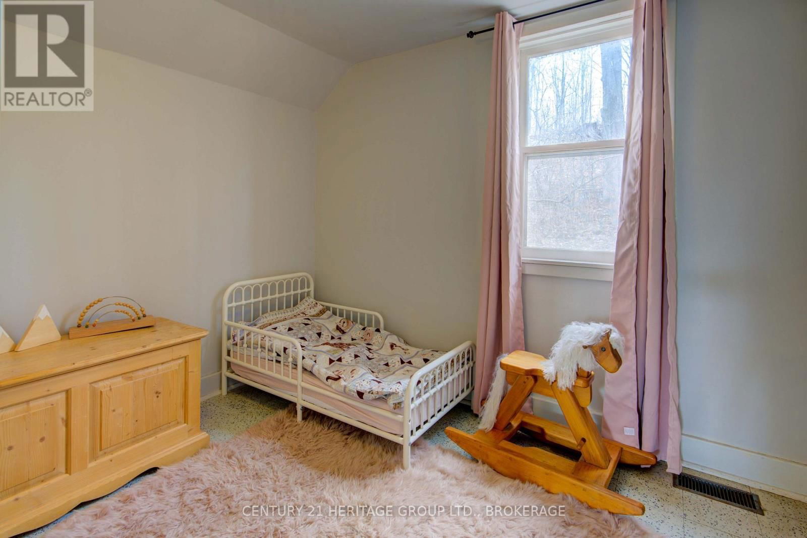 4503 PORTLAND AVENUE Image 18