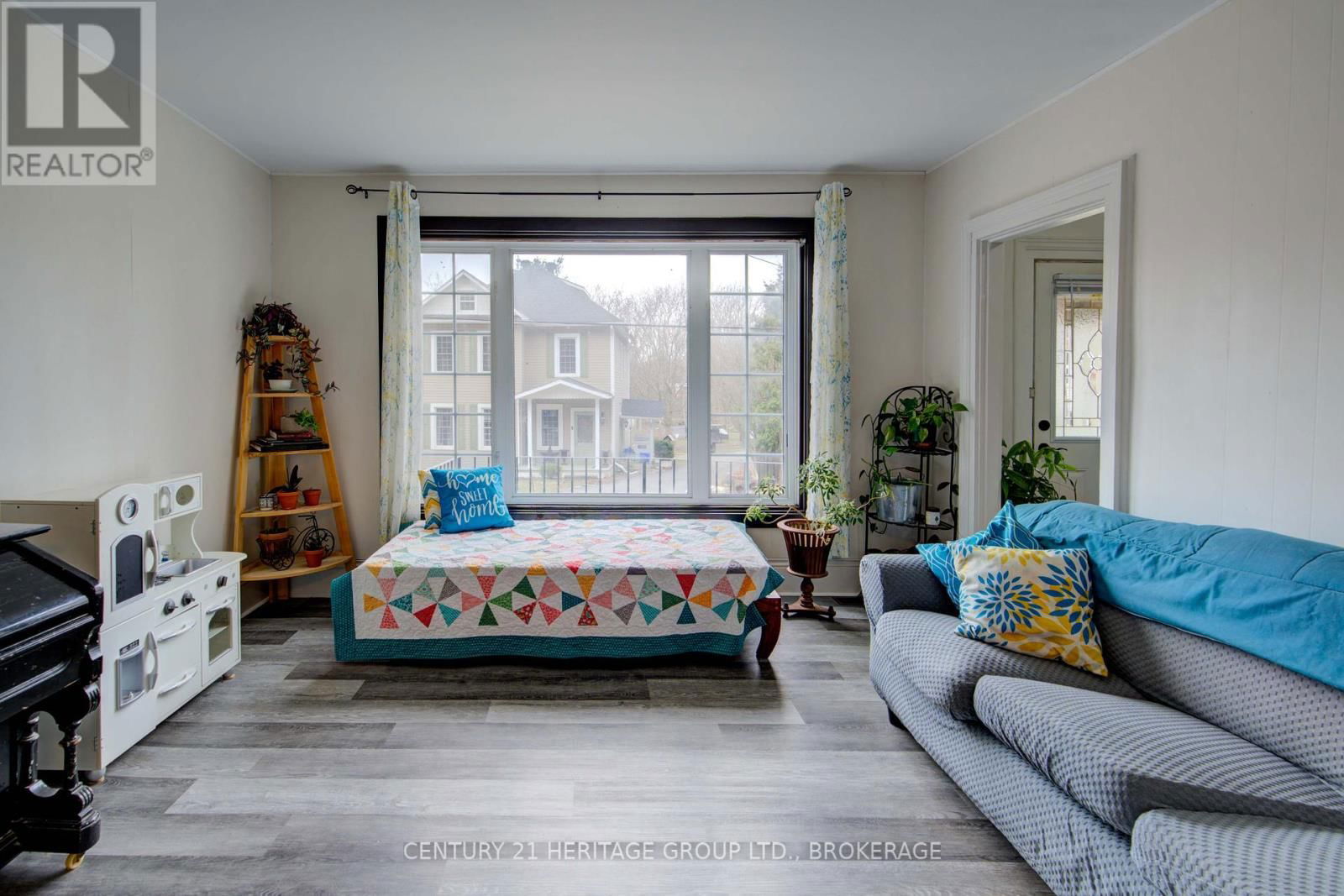 4503 PORTLAND AVENUE Image 25