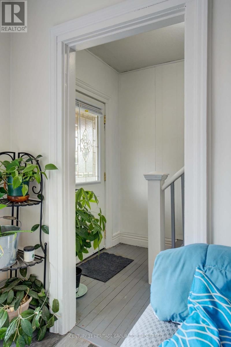 4503 PORTLAND AVENUE Image 26