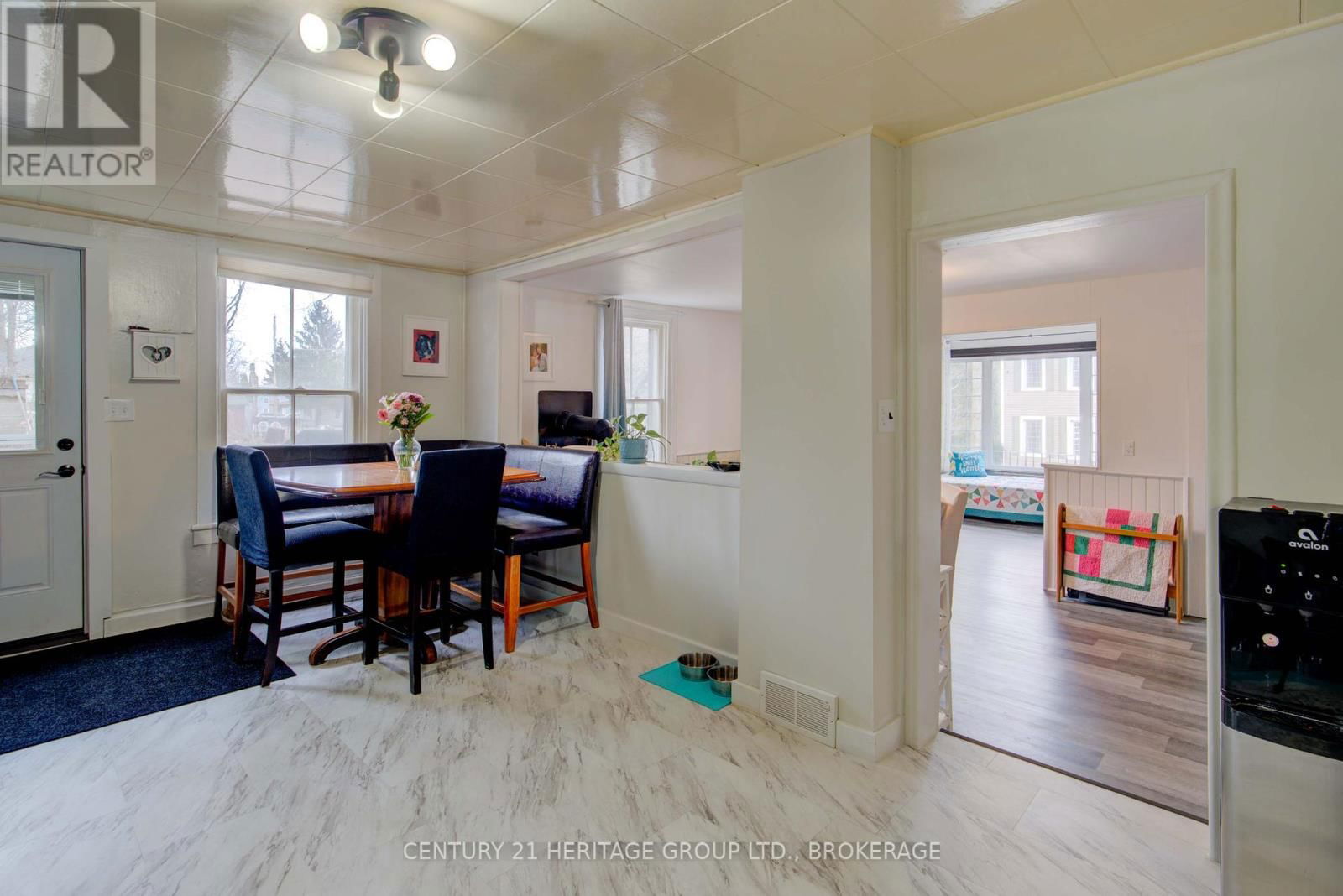4503 PORTLAND AVENUE Image 34