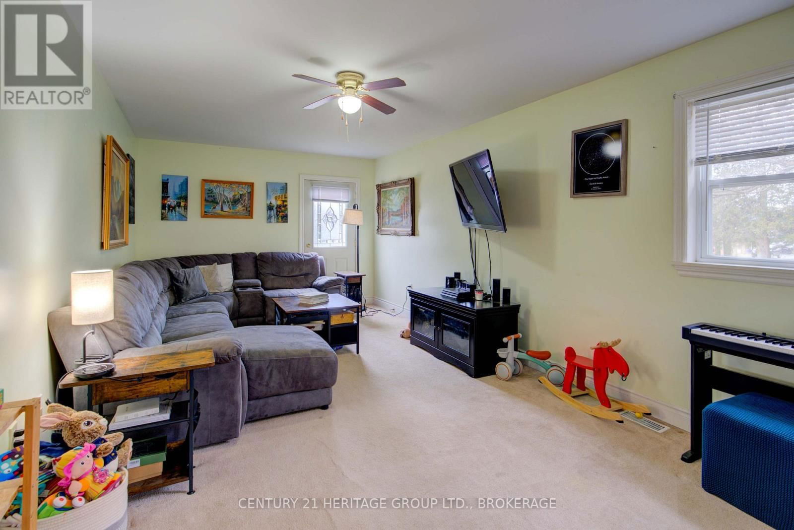 4503 PORTLAND AVENUE Image 41