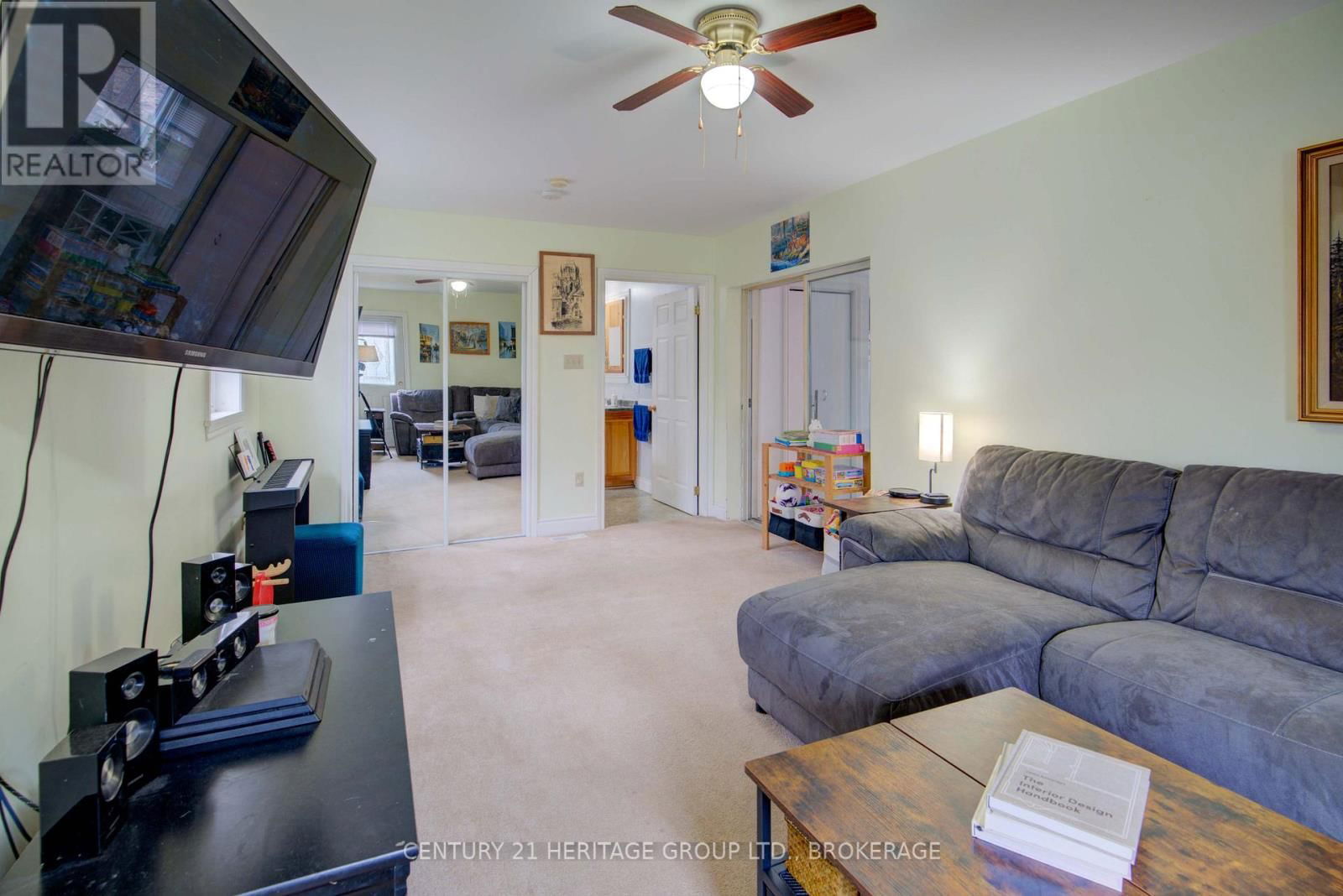 4503 PORTLAND AVENUE Image 47
