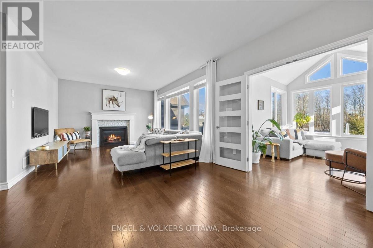 202 PIONEER ROAD Image 11