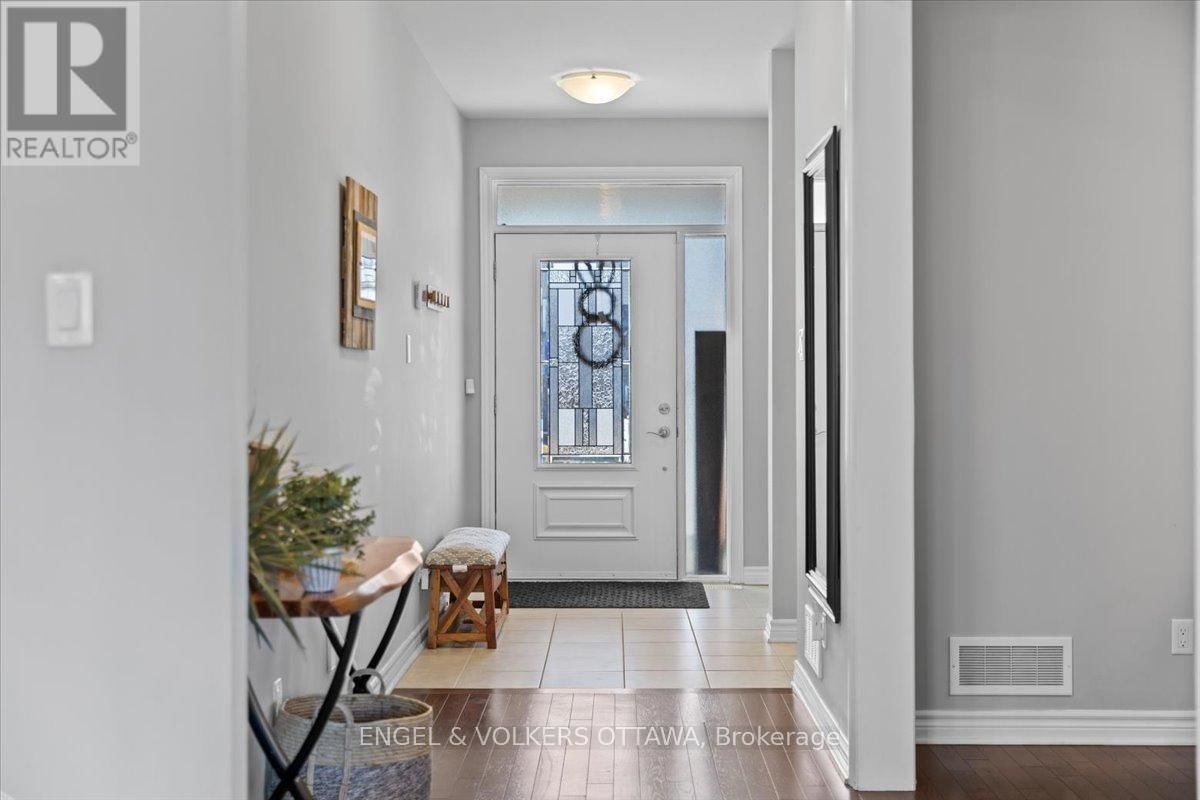 202 PIONEER ROAD Image 2