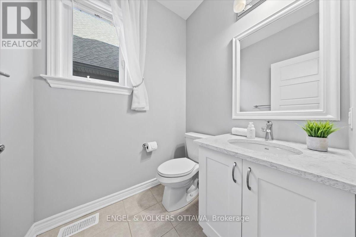 202 PIONEER ROAD Image 22