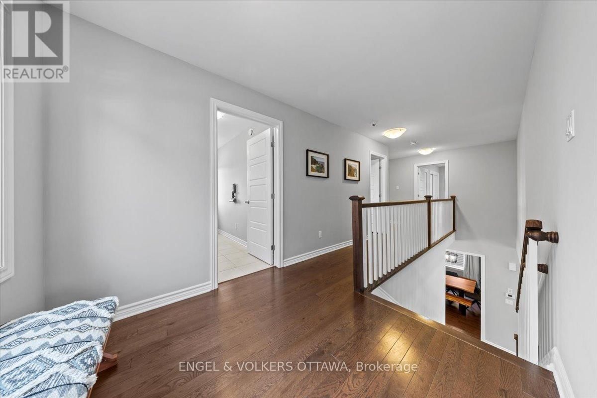 202 PIONEER ROAD Image 24