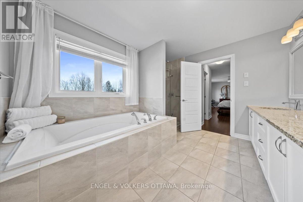 202 PIONEER ROAD Image 30
