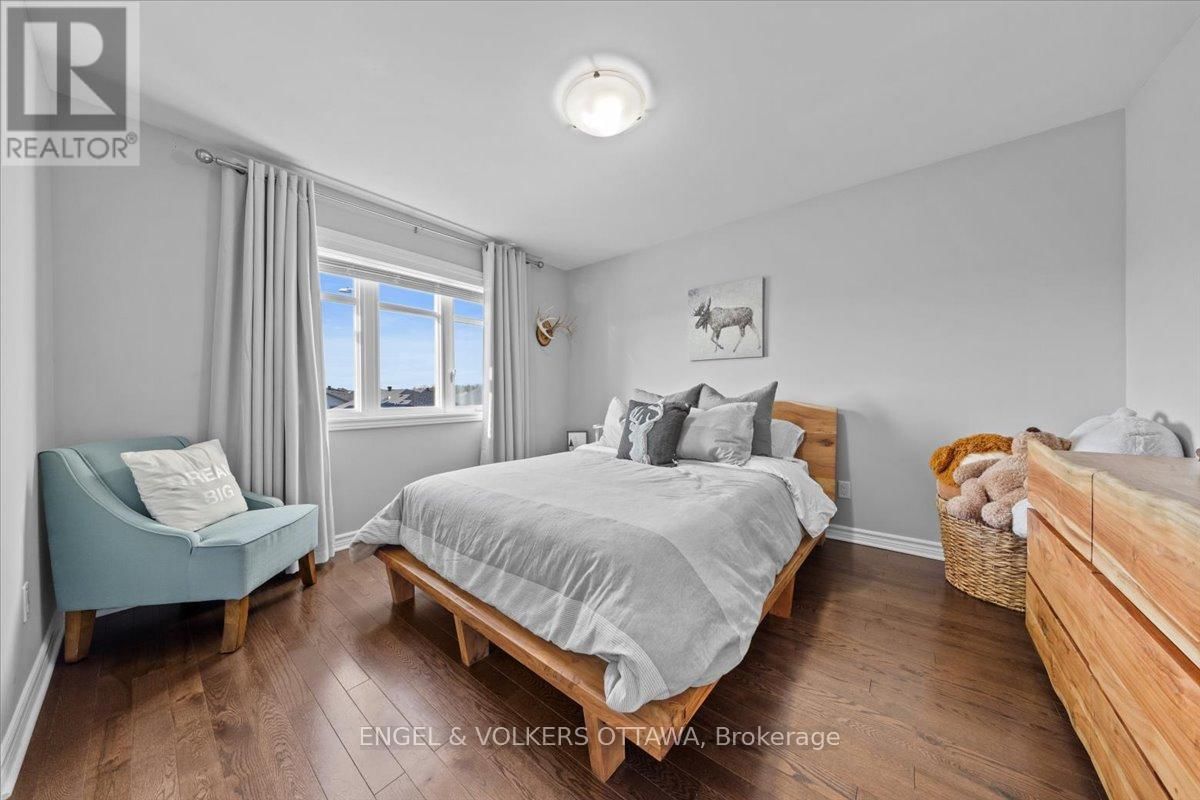202 PIONEER ROAD Image 35