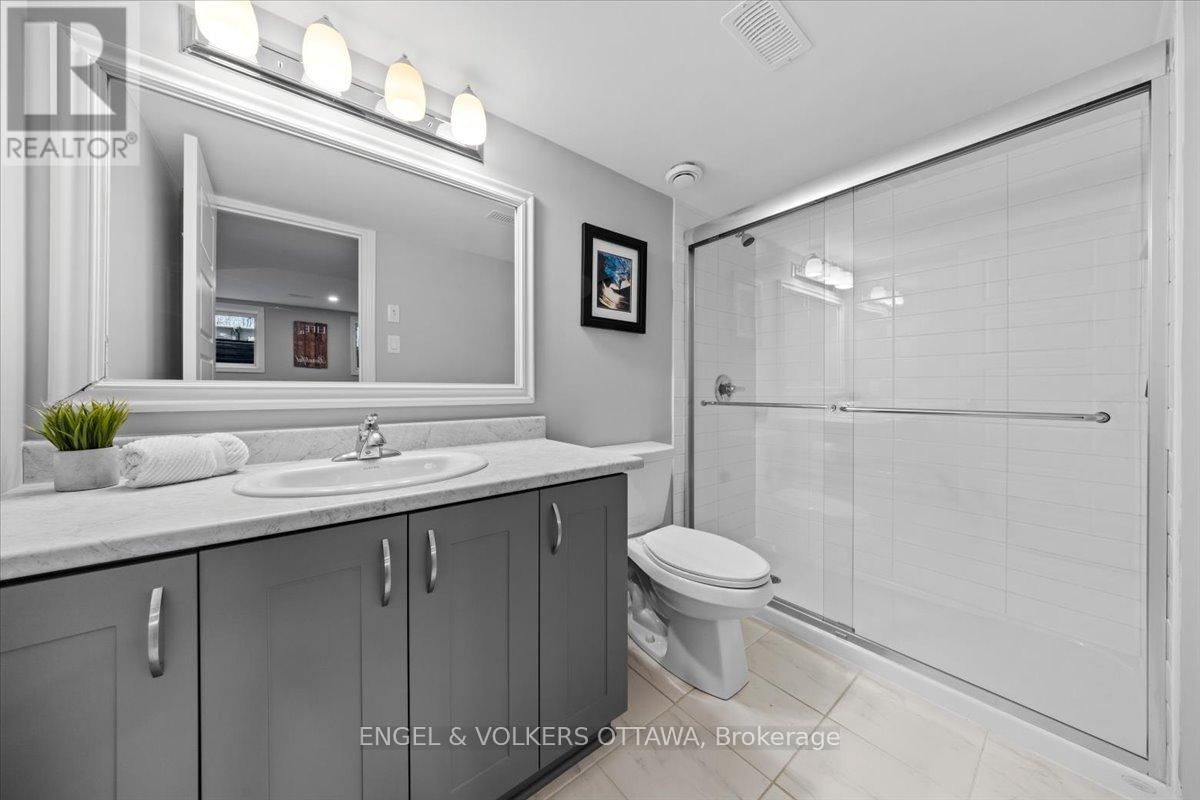 202 PIONEER ROAD Image 42