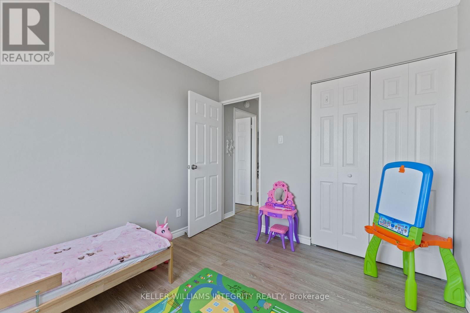 1804 - 158 MCARTHUR AVENUE Image 23