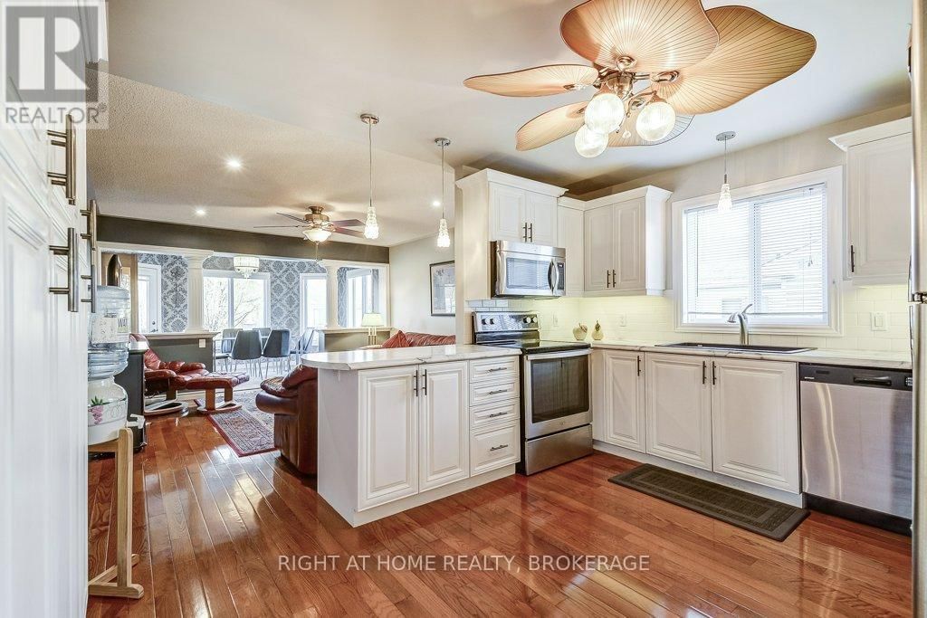 156 GRACEHILL CRESCENT Image 13