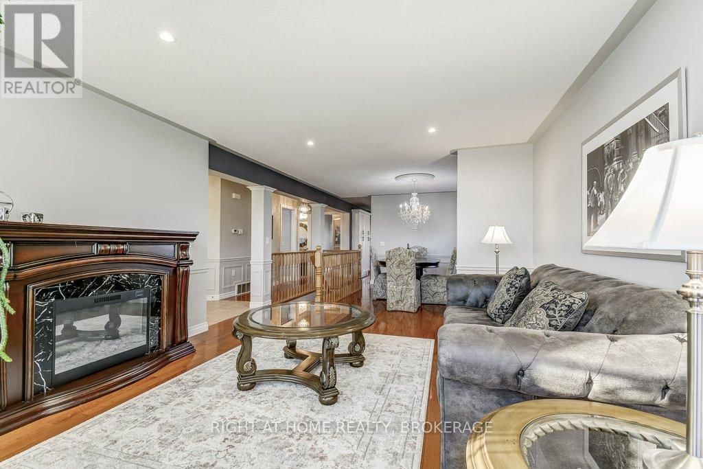 156 GRACEHILL CRESCENT Image 8