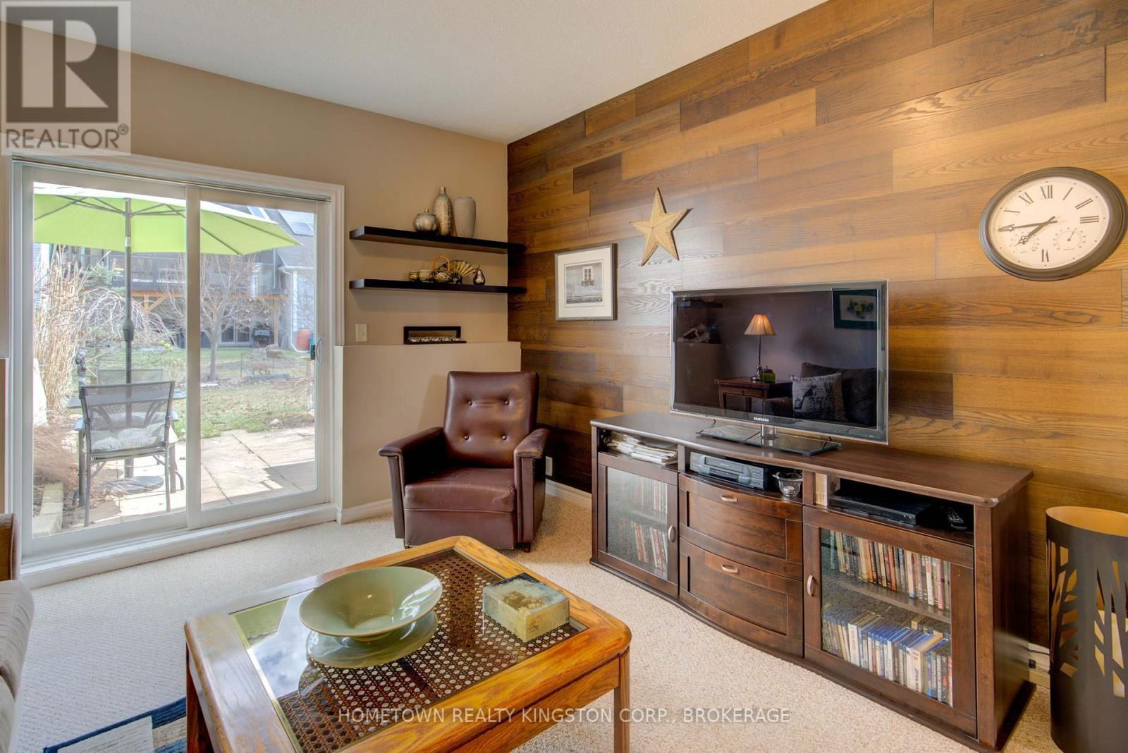 480 COUNTRY CLUB DRIVE Image 19