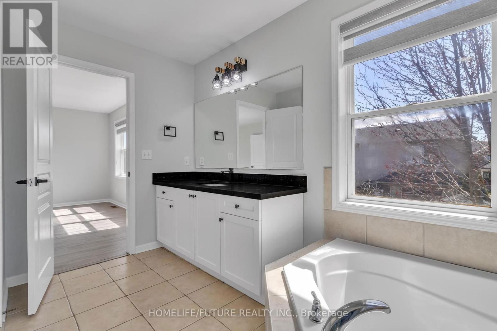 161 COULTHARD BOULEVARD Image 32