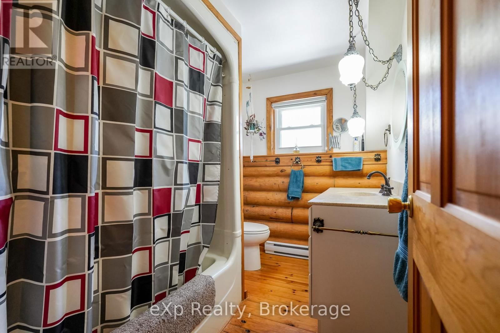 1483 HIGHWAY 6 Image 26
