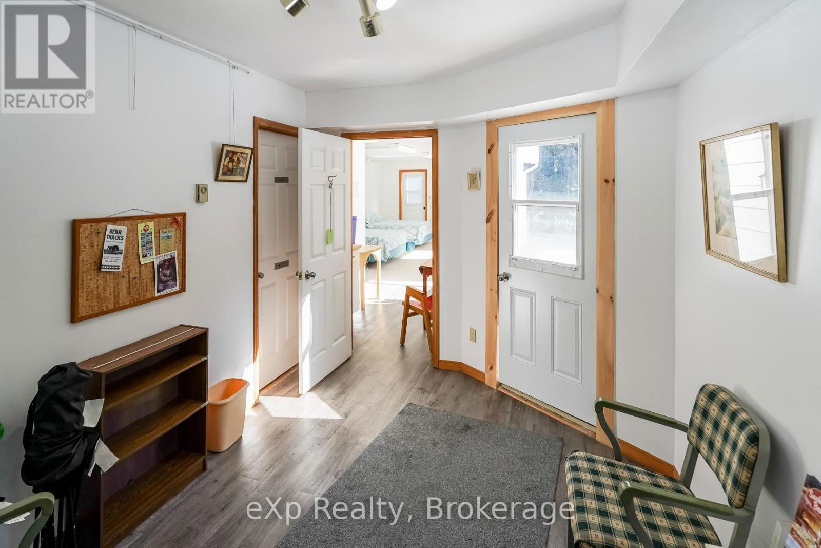 1483 HIGHWAY 6 Image 45