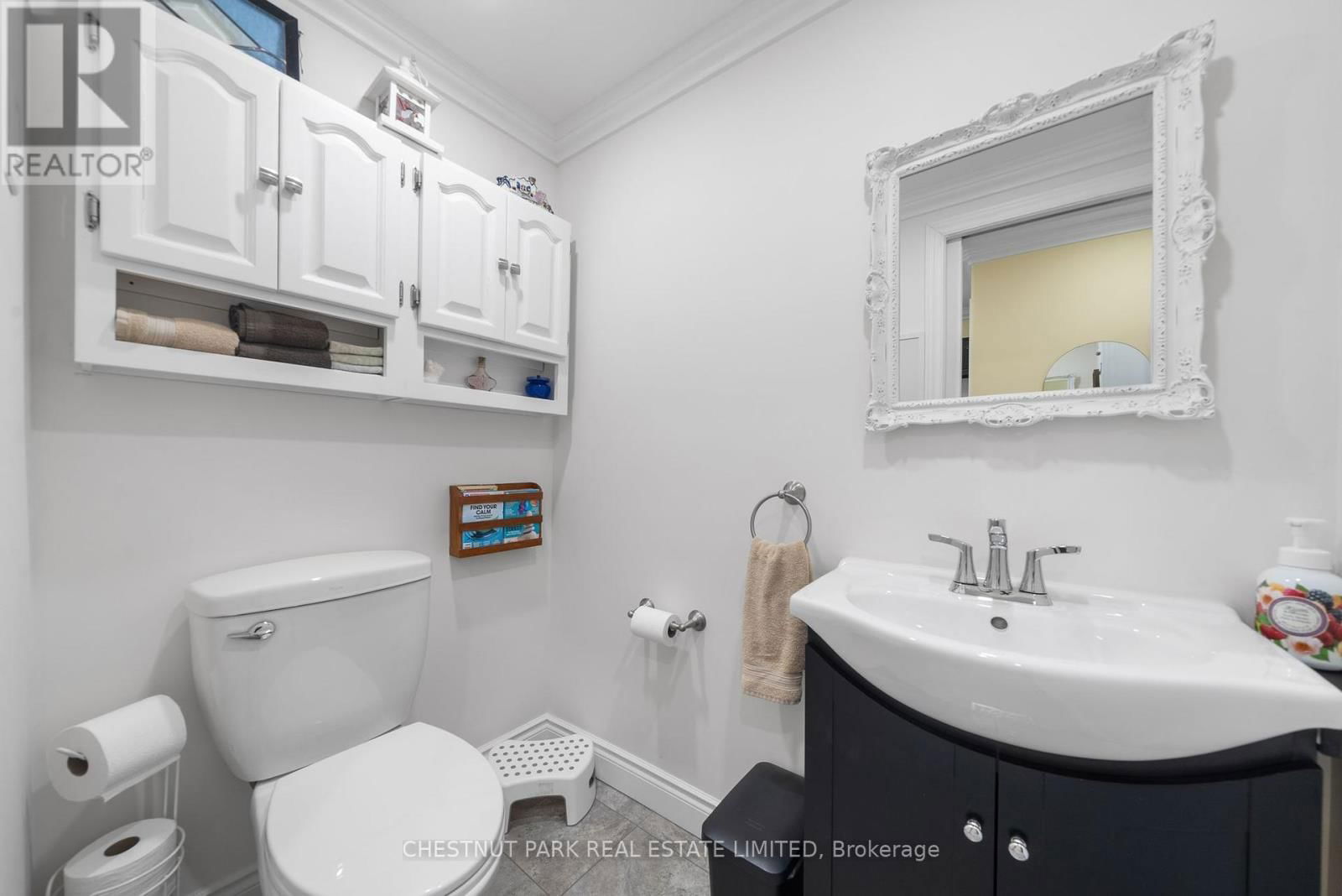 31 LAKE STREET Image 13