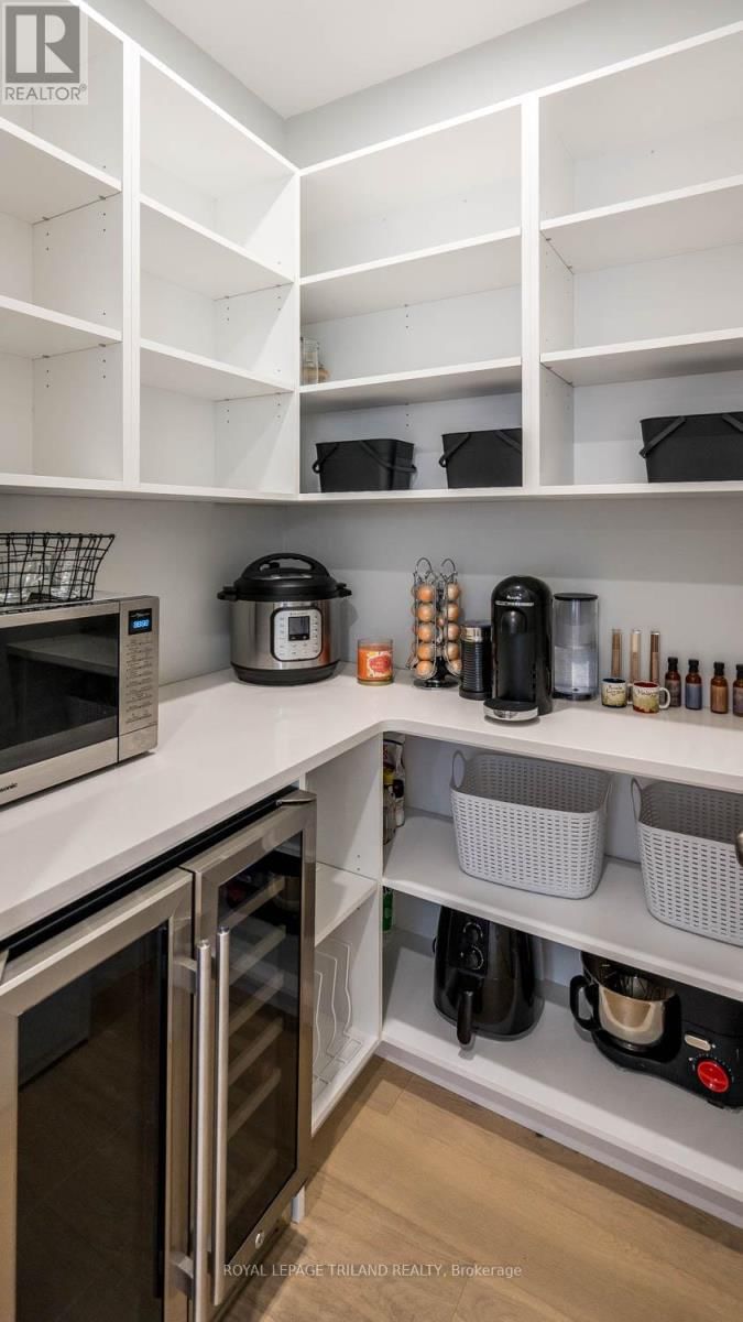 132 ASPEN CIRCLE Image 30