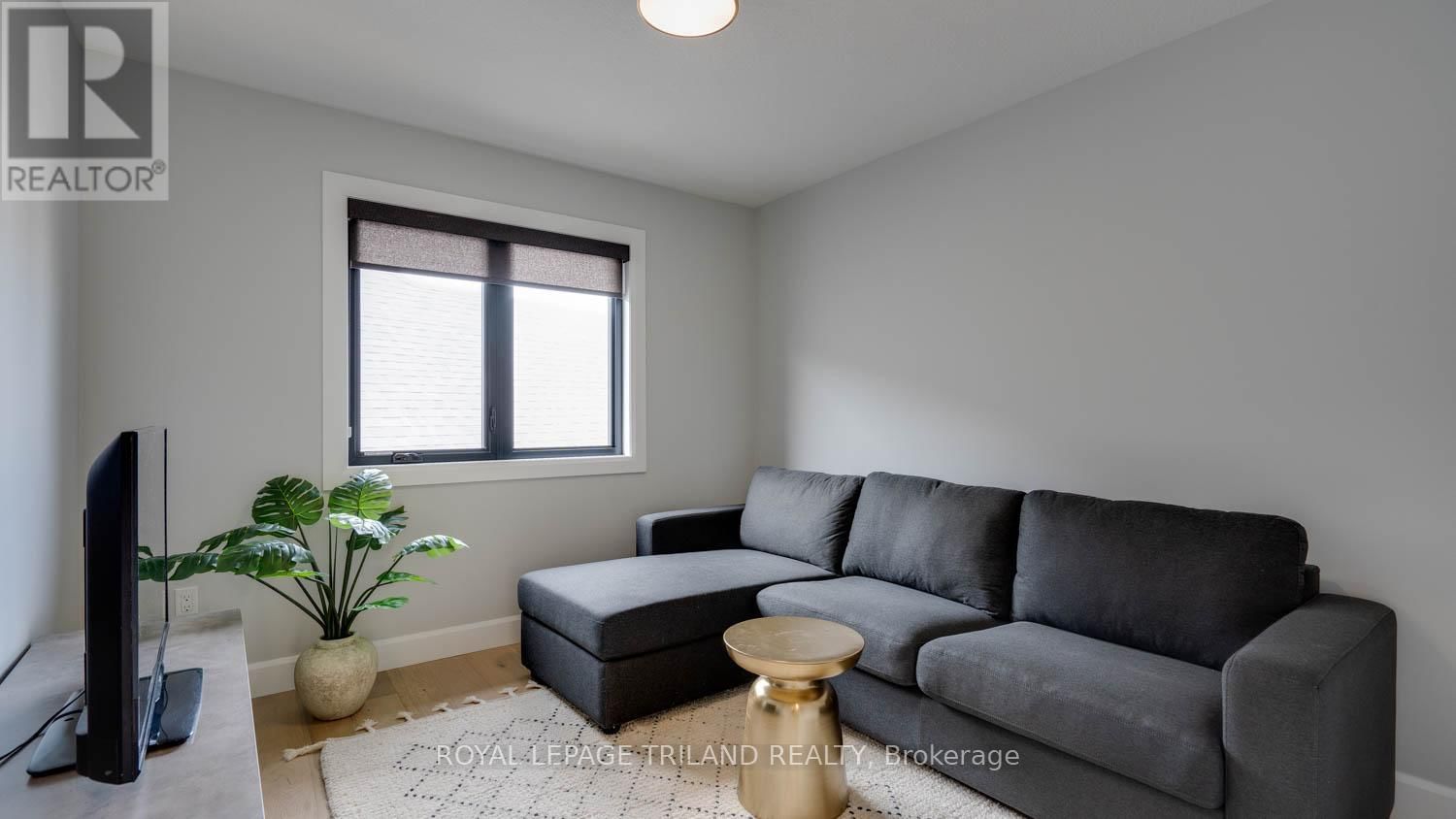 132 ASPEN CIRCLE Image 34
