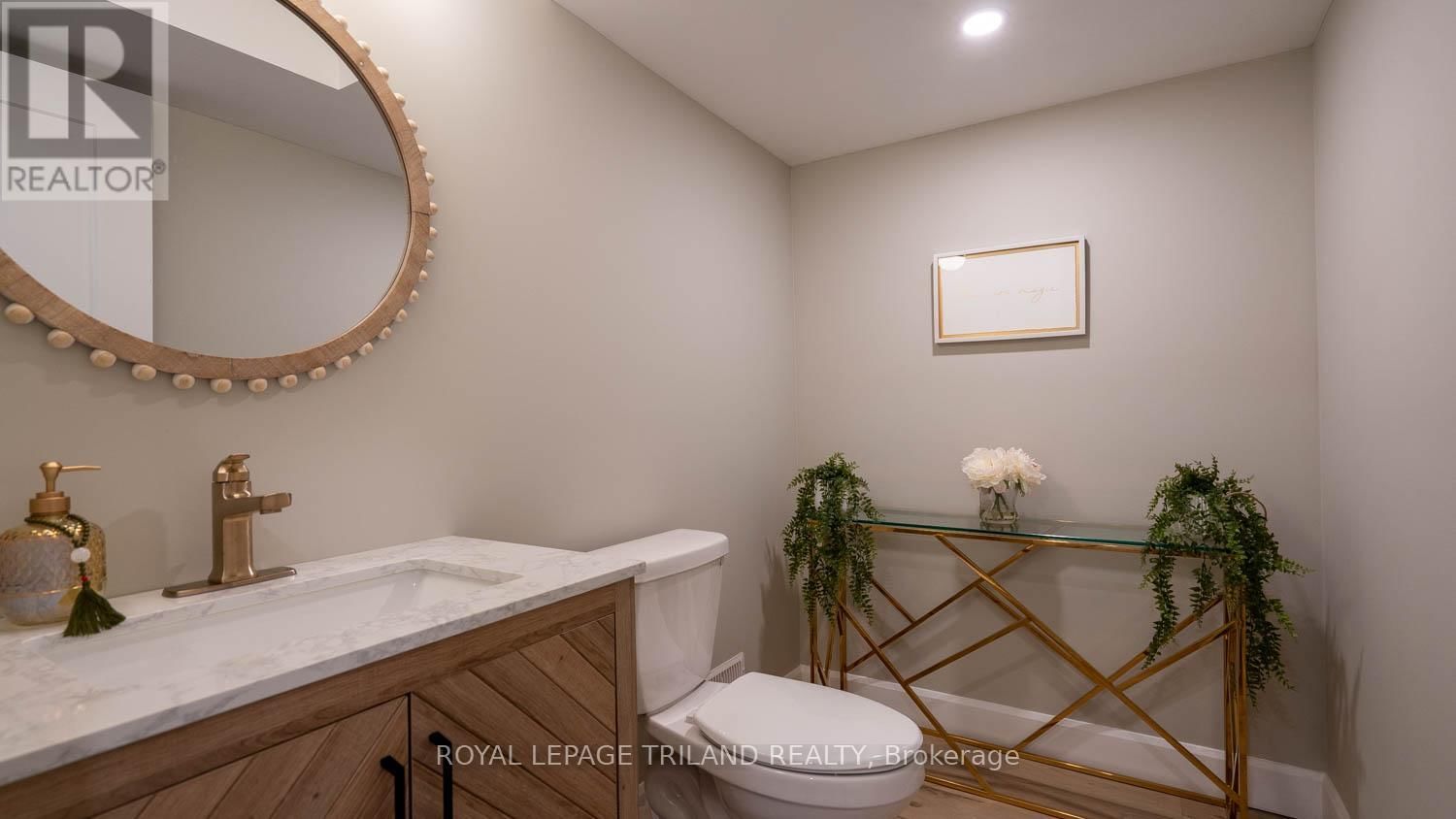 132 ASPEN CIRCLE Image 36