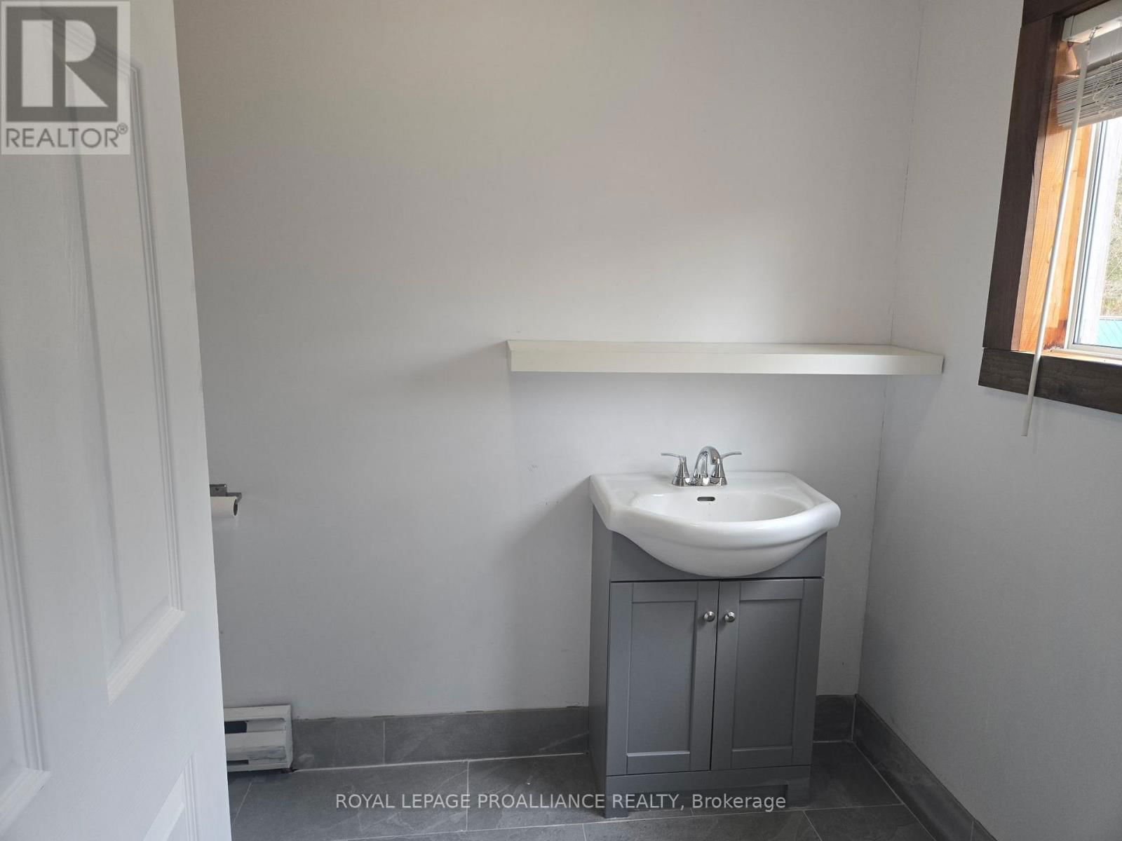 4388 HENDERSON ROAD Image 26