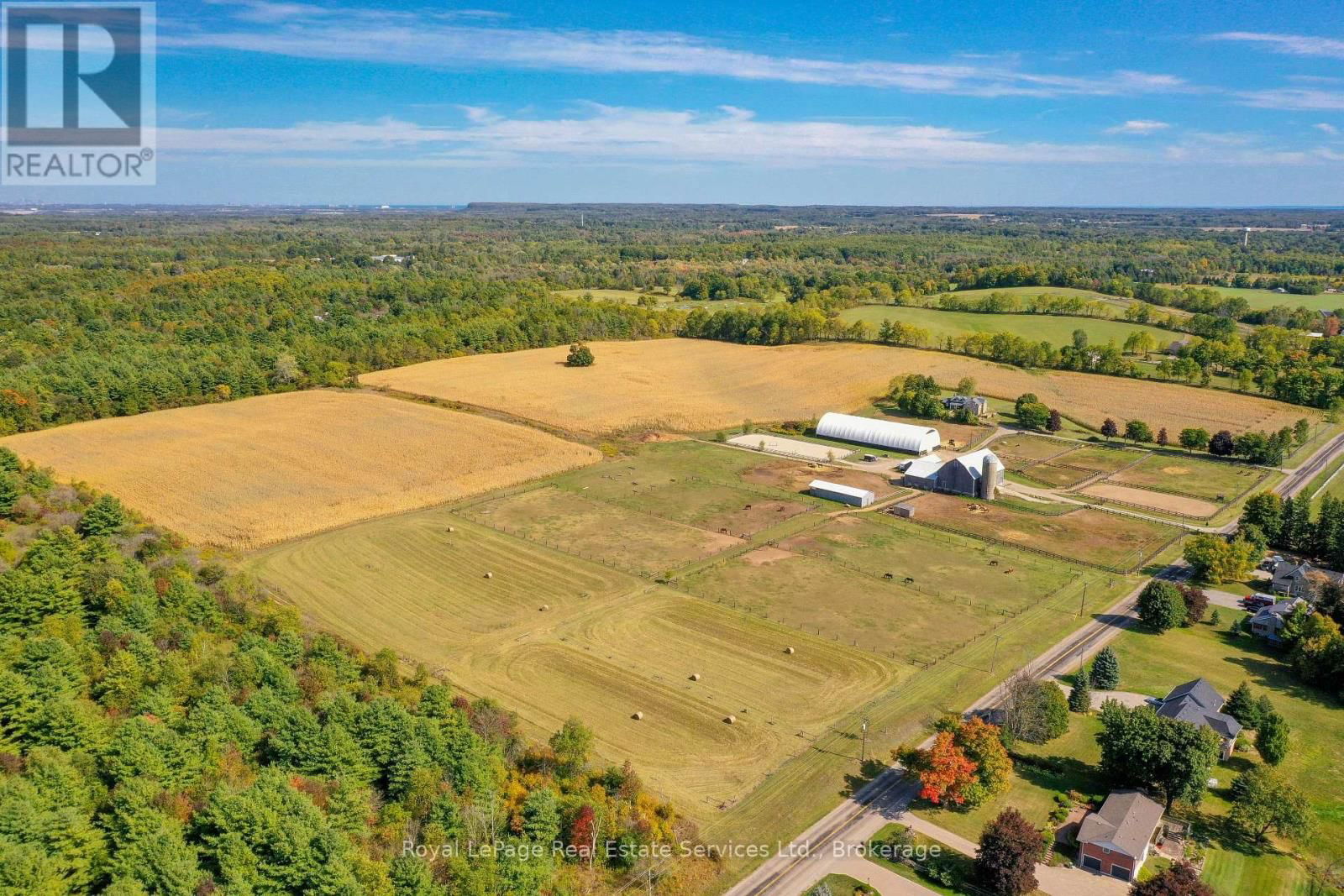 1748 CENTRE ROAD Image 2