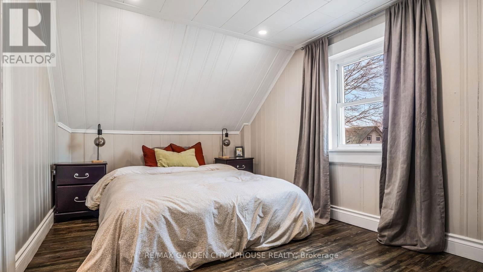 605 FIELDEN AVENUE Image 11