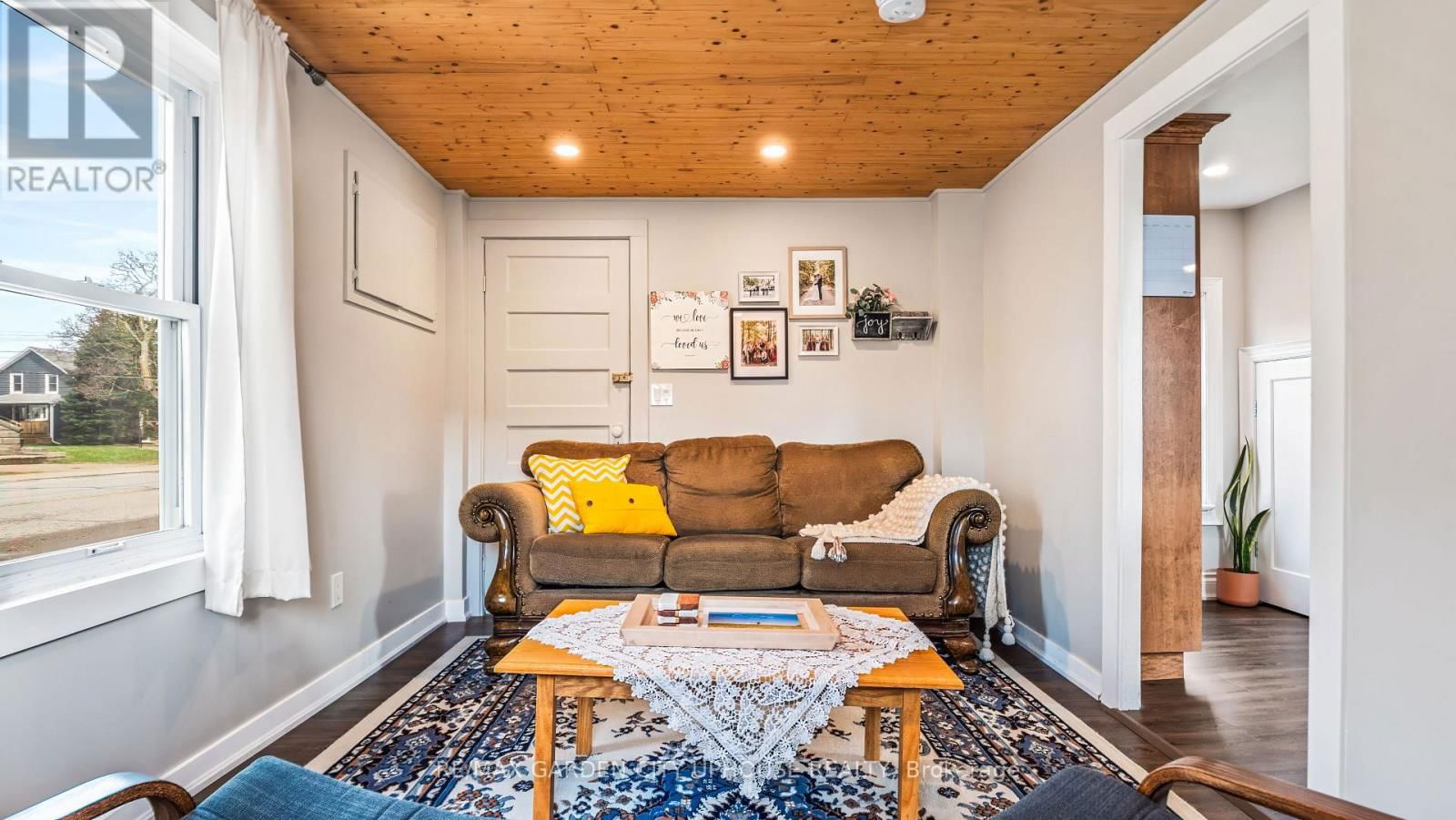 605 FIELDEN AVENUE Image 3